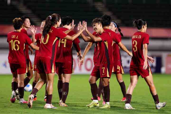 北青：中国女足转场大阪冲击亚运会四强，要求全队避免轻敌思想